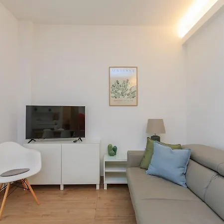 شقة Xenia - 2 In Viale Romagna 22