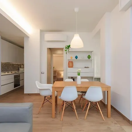 Xenia - 2 In Viale Romagna 22 דירה